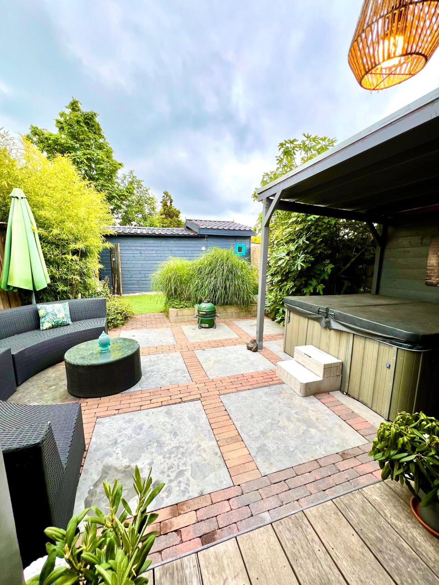 Buddha Style Family House & Jacuzzi & Sauna Near Amsterdam Vijfhuizen Exteriör bild