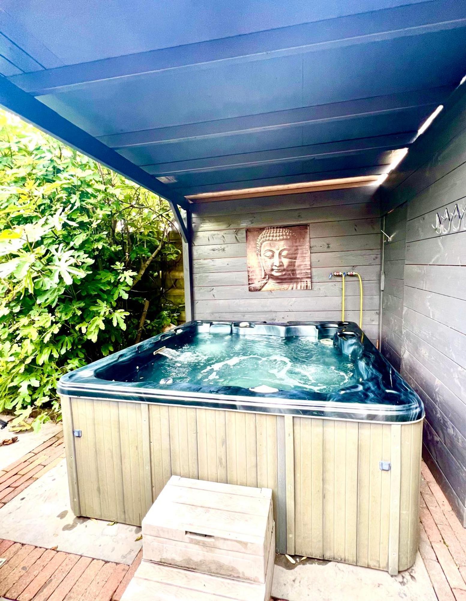 Buddha Style Family House & Jacuzzi & Sauna Near Amsterdam Vijfhuizen Exteriör bild